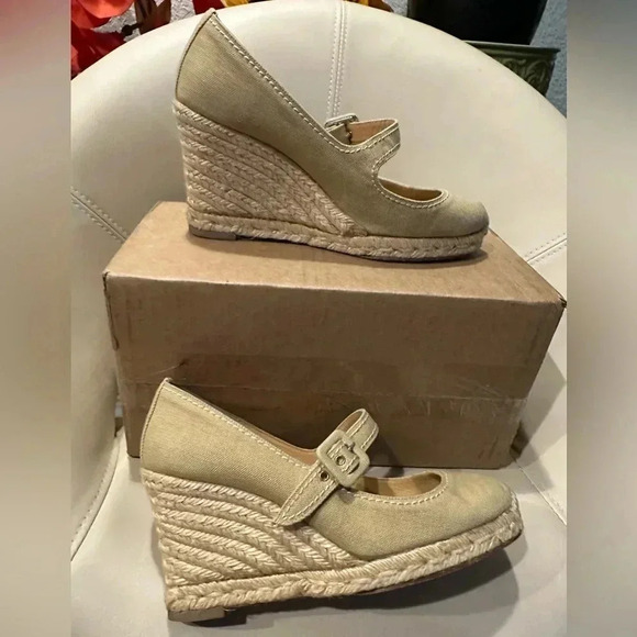 Christian Louboutin Paris Mallorca Beige Wedge Espadrille Heels size 39 - Picture 2 of 12